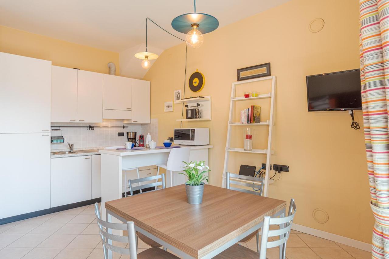 Lake Como Apartment With Balcony And Private Parking Ossuccio ภายนอก รูปภาพ